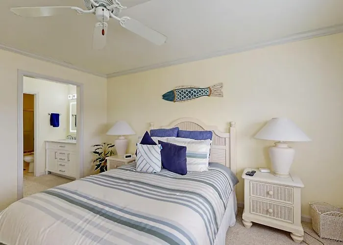 Baywatch Ii 303d Holiday home *